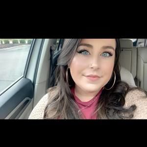 Meet your Posher, Shelbi